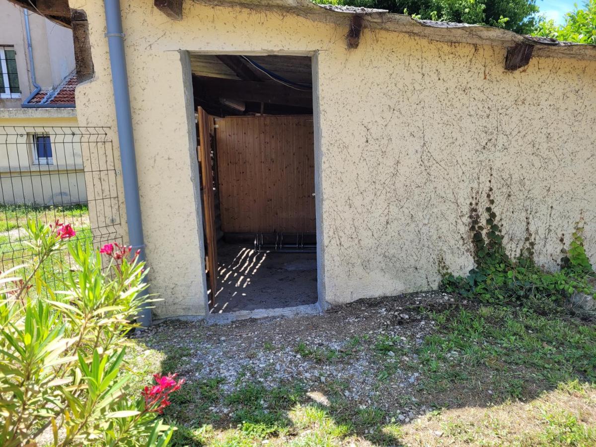 Chambres D'Hotes Le Cedre Bleu Saint-Lattier Luaran gambar