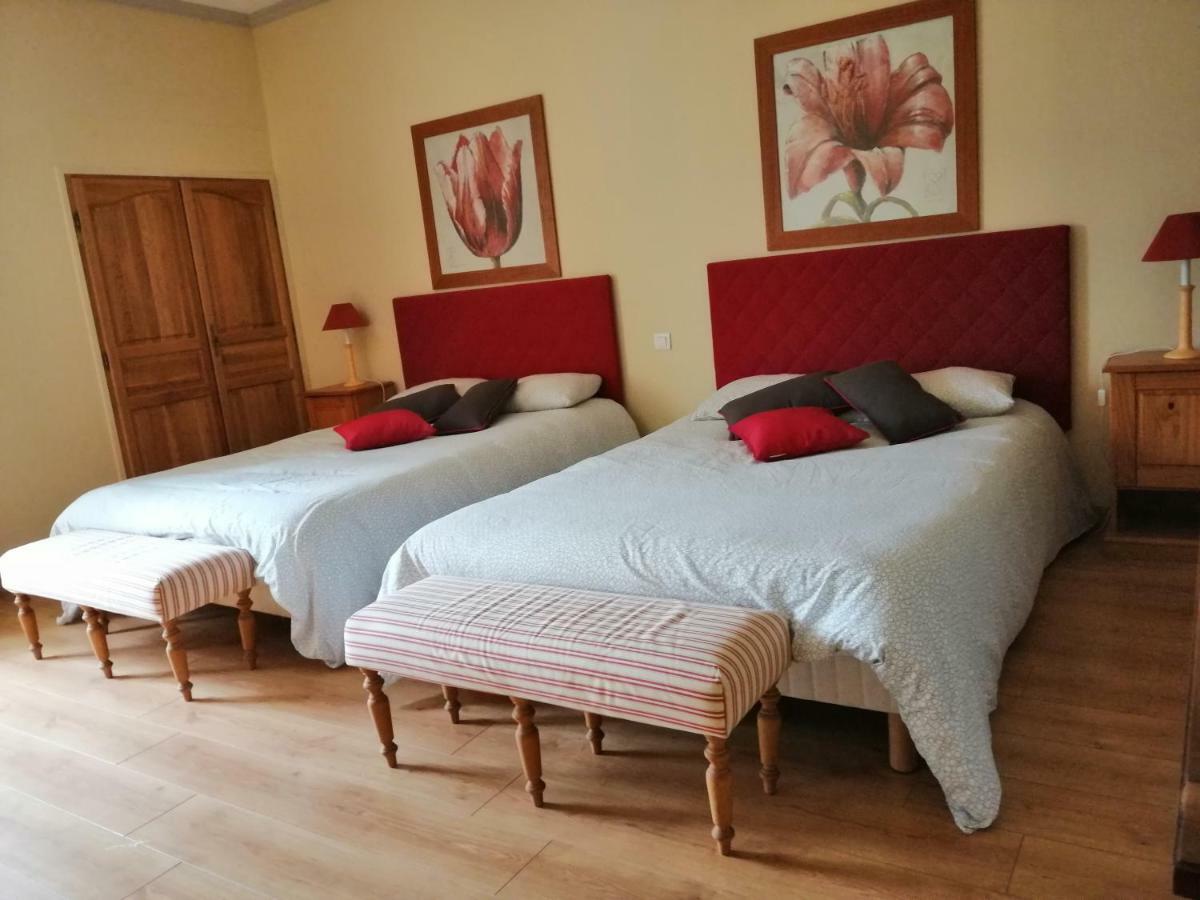 Chambres D'Hotes Le Cedre Bleu Saint-Lattier Luaran gambar
