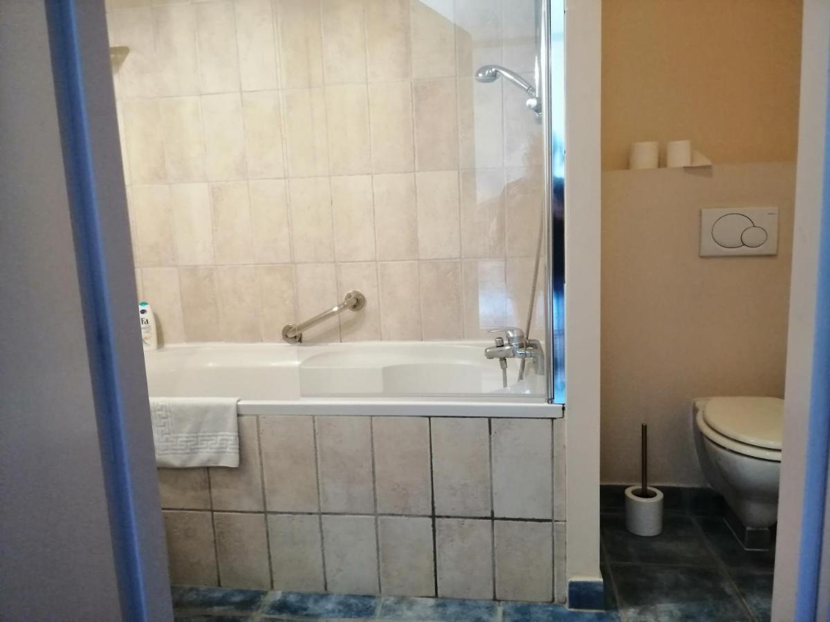 Chambres D'Hotes Le Cedre Bleu Saint-Lattier Luaran gambar